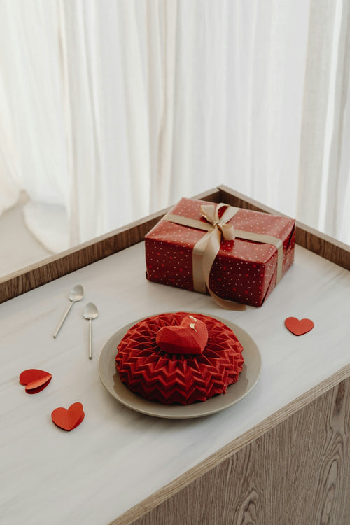 The 10 Best Valentine’s Day Gift Ideas for Her